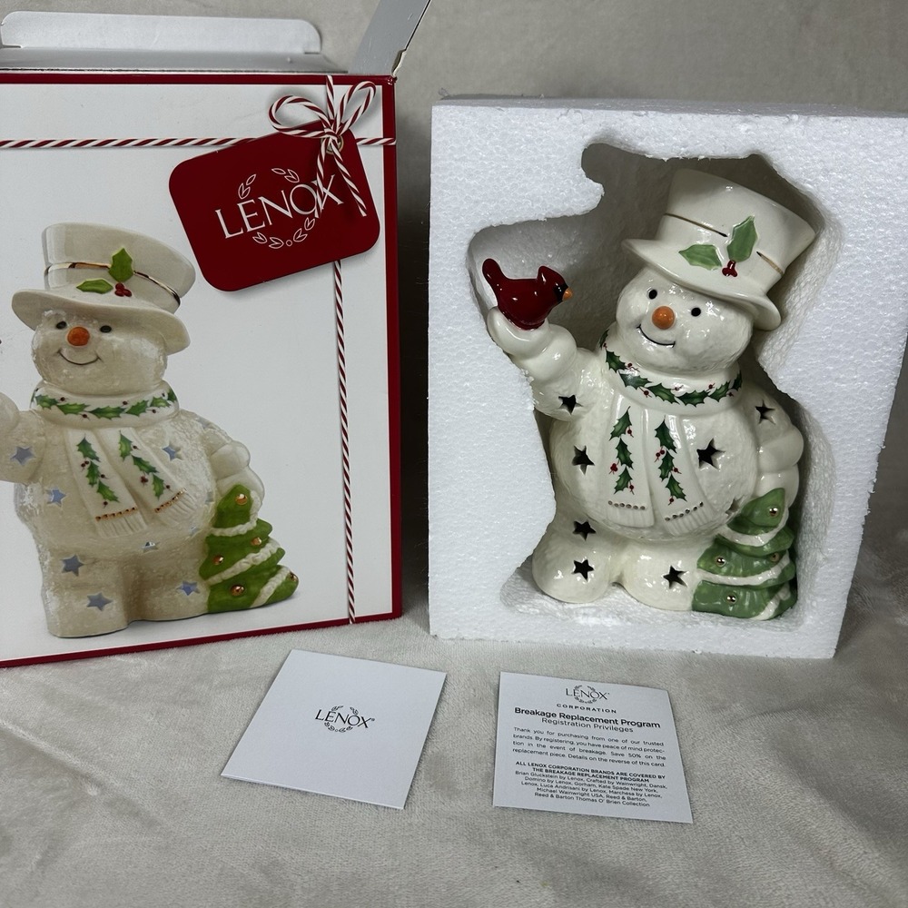 Lenox Happy Holly Days Snowman Lit 8"Figurine W/ Tree Cardinal Bird NEW IN BOX